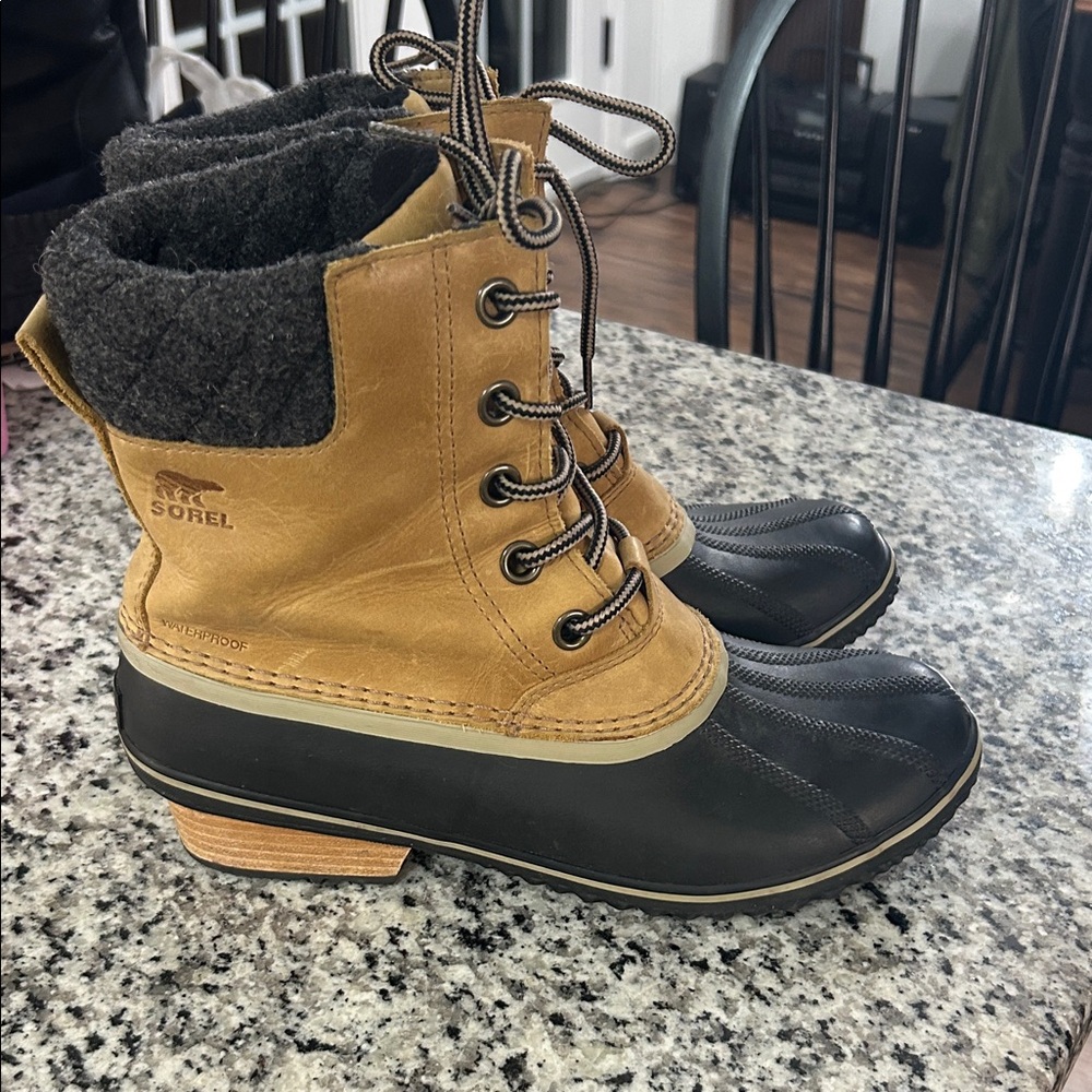 Sorel Slimpack II Lace Waterproof Leather Duck Boots Size 10.5